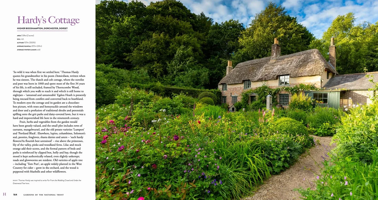 Gardens of the National Trust: An inspiring and illuminating guide to the hundreds of outstanding gardens in the National Trust’s care.
