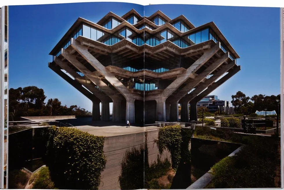 Temples of Books: Magnificent Libraries Around the World