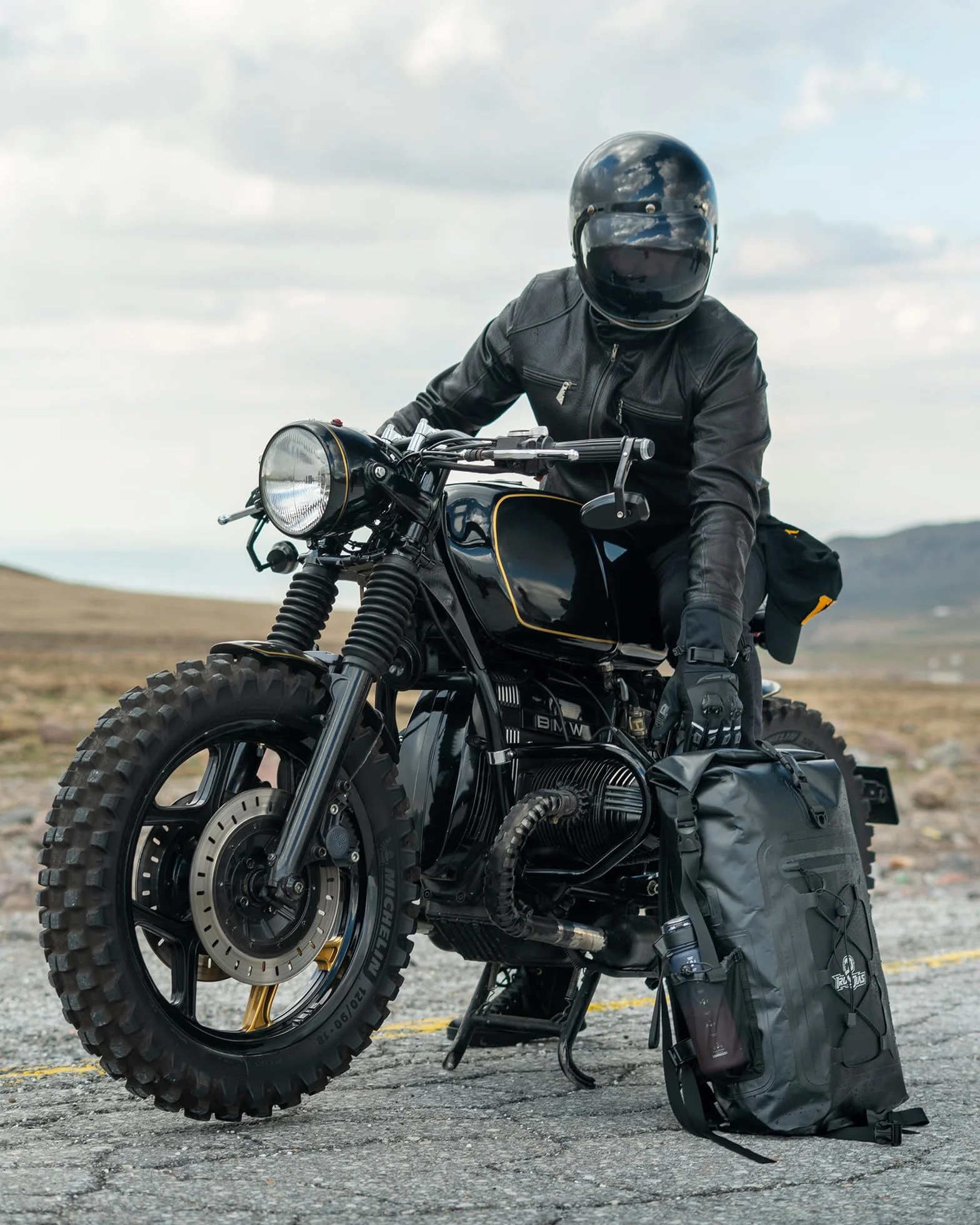 Wodoszczelny plecak motocyklowy, pojemność 40 l, z odpinanymi szelkami, PCW, 500D, czarny, z kieszenią boczną, ochrona przed deszczem, śniegiem i błotem