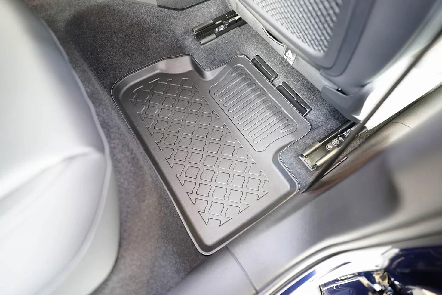 Audi Q5 III GU Sportback Dywaniki z Tworzywa Termoplastycznego 2025-