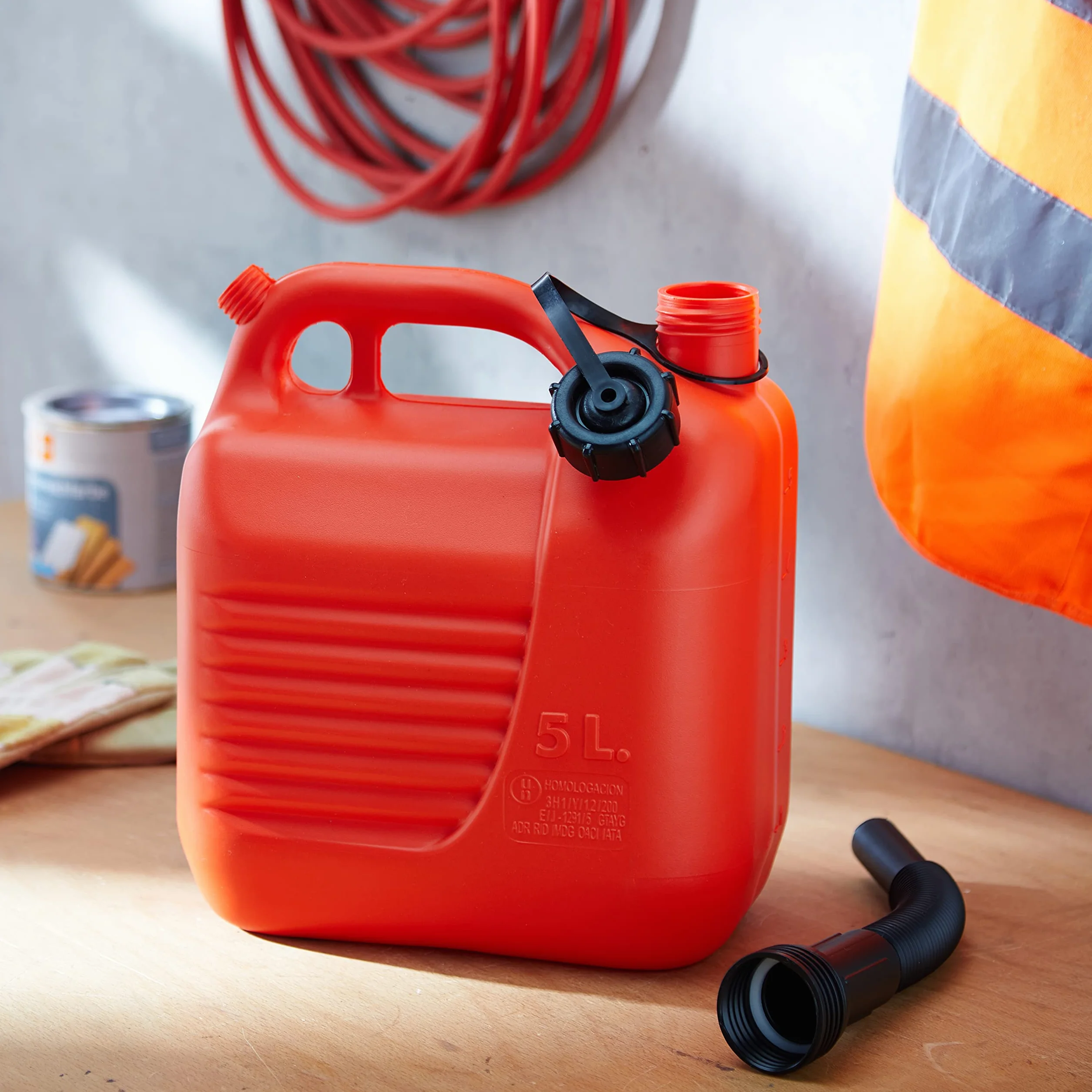 Tayg Jerrycan z wylewką 5 l