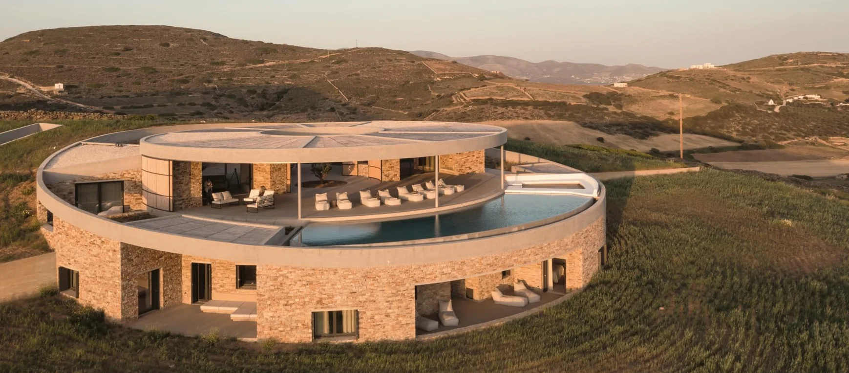 Andrew Martin Interior Design Vol. 28