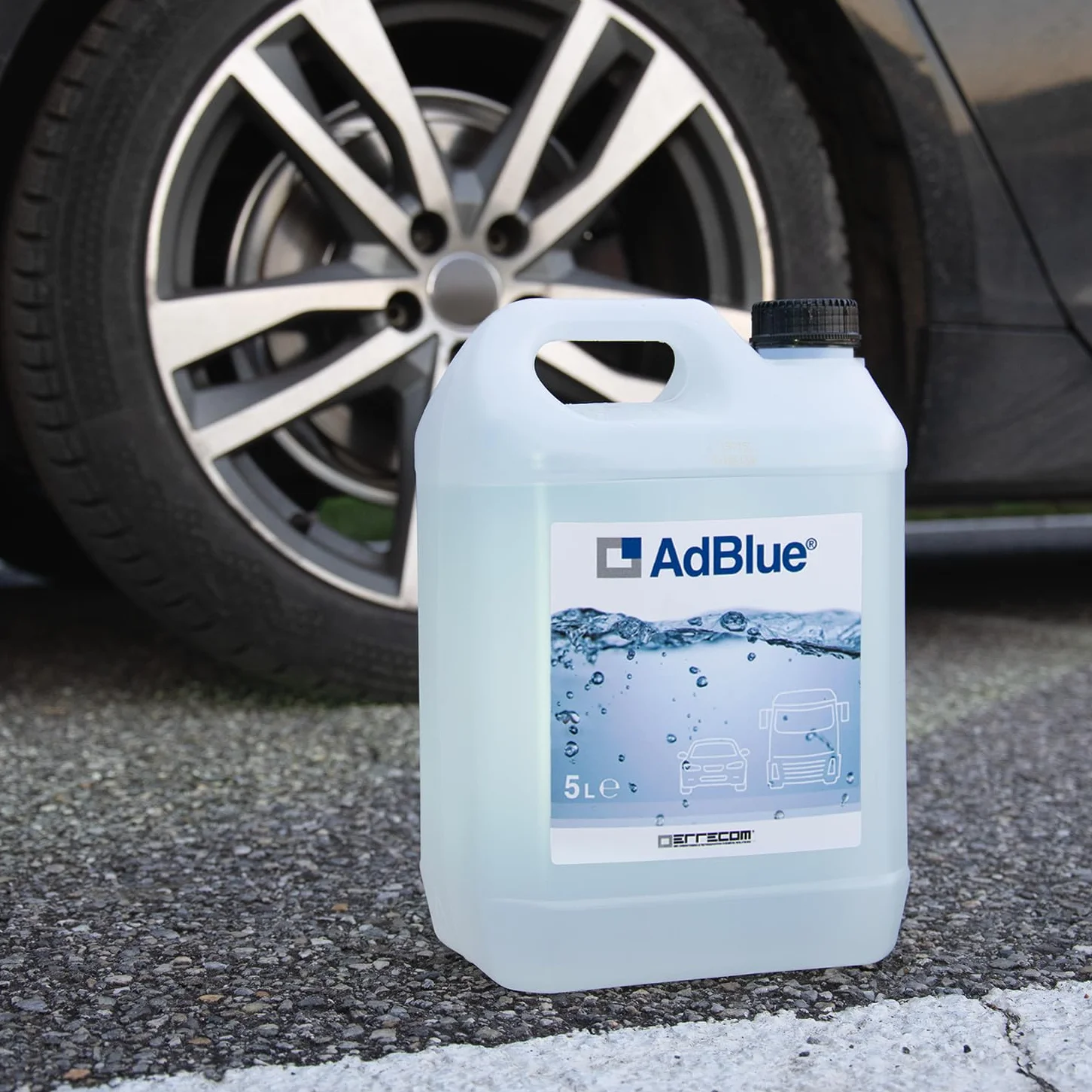 AdBlue Dodatek do Silnika Diesel 5 L Kanister z Lejkiem ISO 22241-1