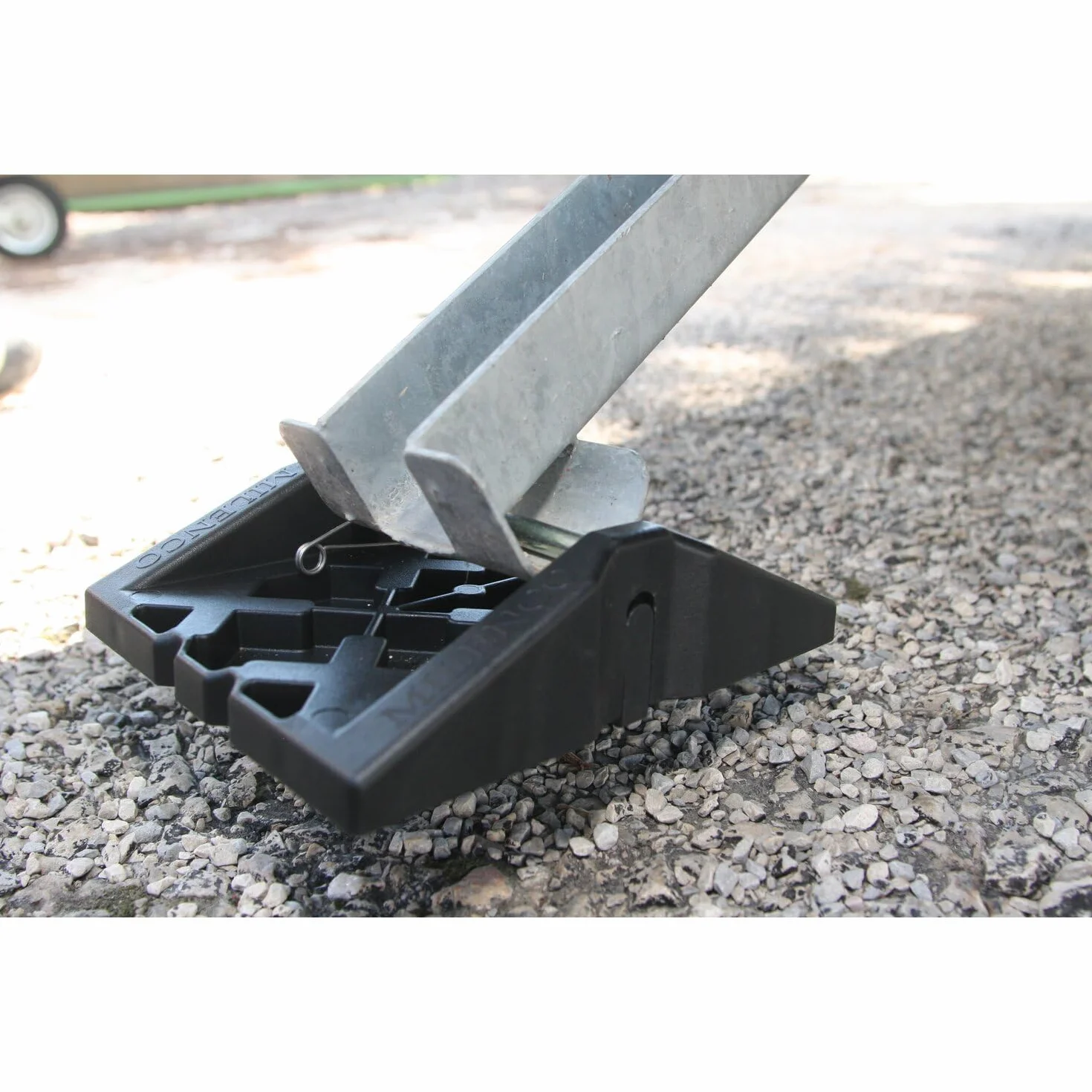 MILENCO Zestaw płyt podporowych Corner Feet 4 szt
