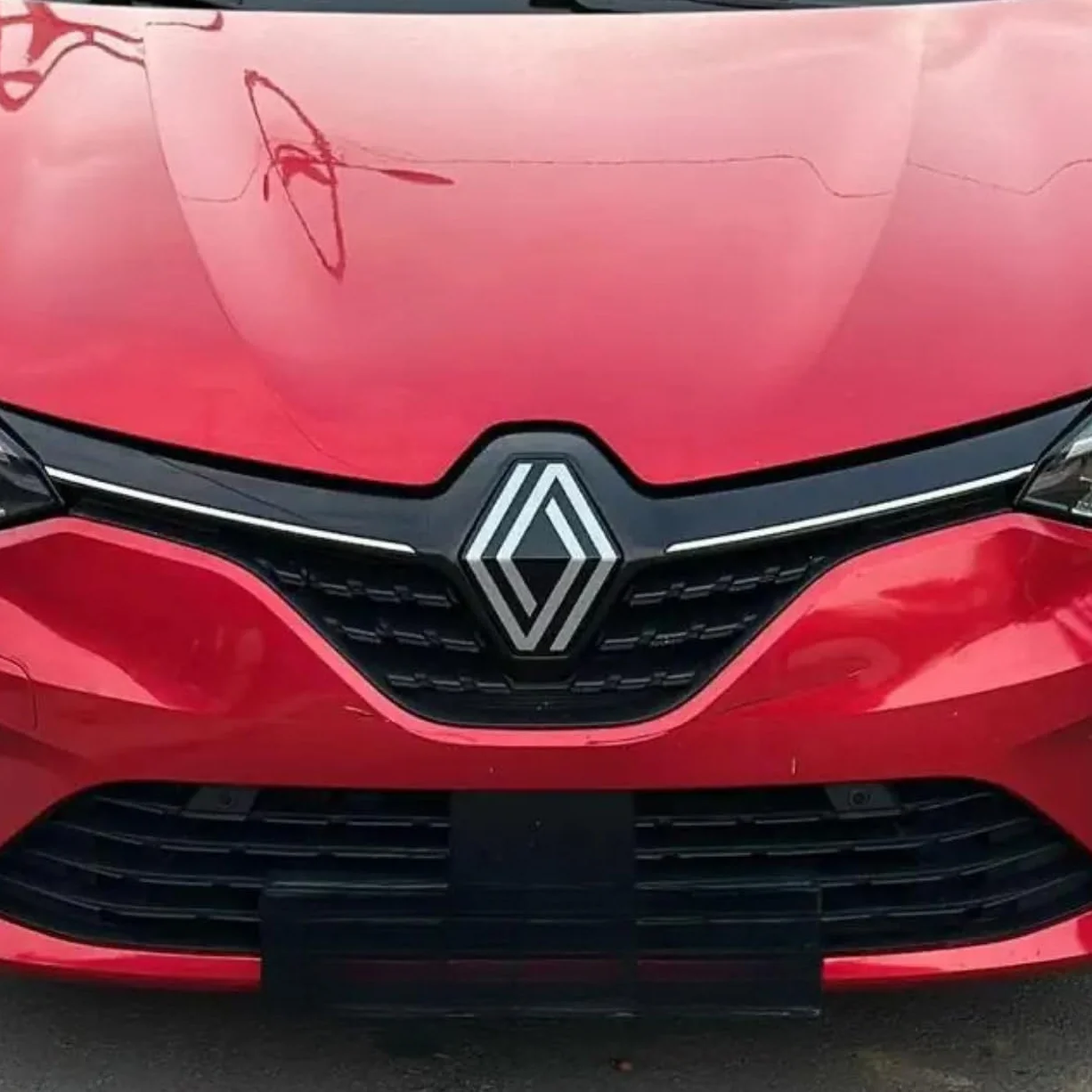 Clio V/Austral/Megane E-TECH Grille Embleem Voorgrille 628908921R 628907974R