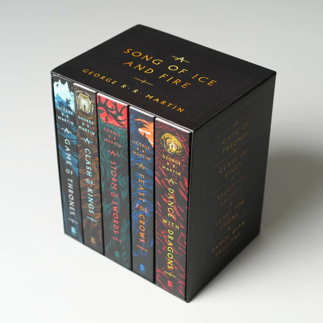 George R. R. Martin's A Game of Thrones 5-Book Boxed Set (Song of Ice and Fire Series): A Game of Thrones, A Clash of Kings, A Storm of Swords, A Feast for Crows, and A Dance with Dragons: 1-5