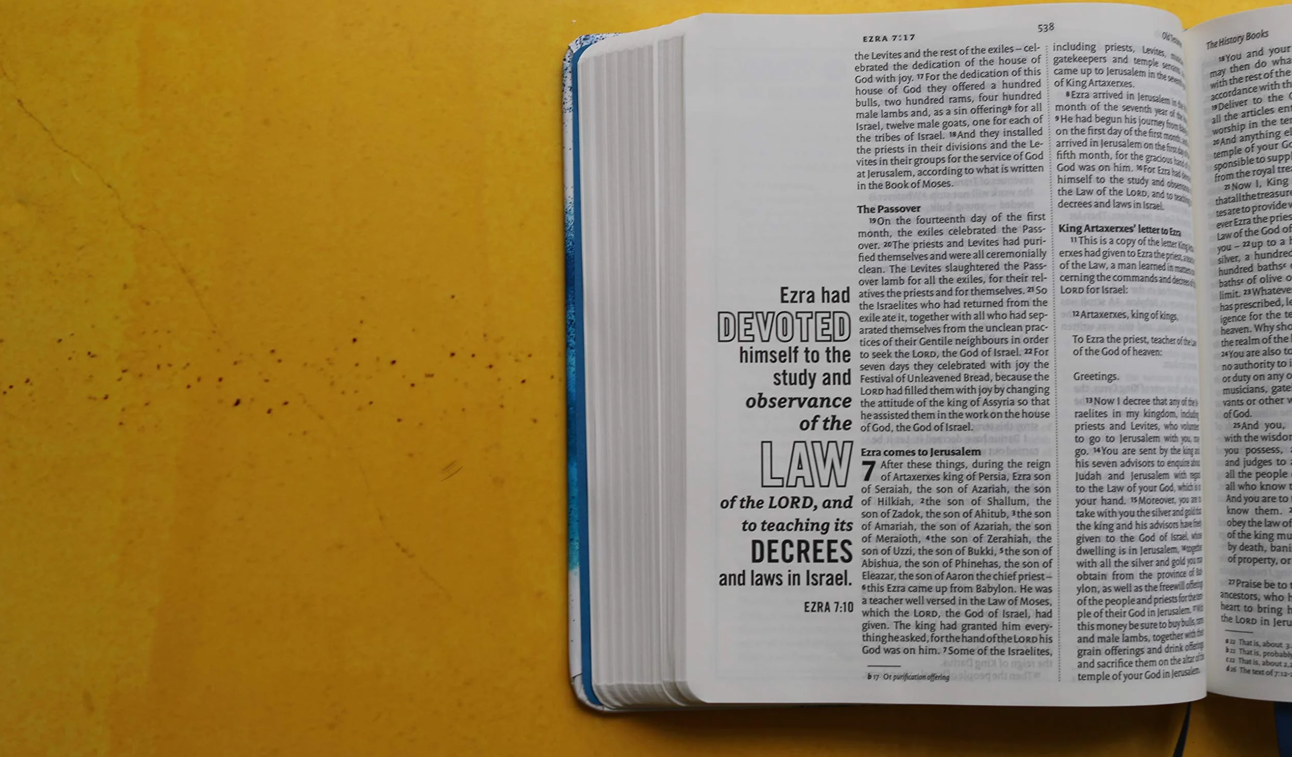 Engage: The NIV Youth Bible - Connecting You With God's Word