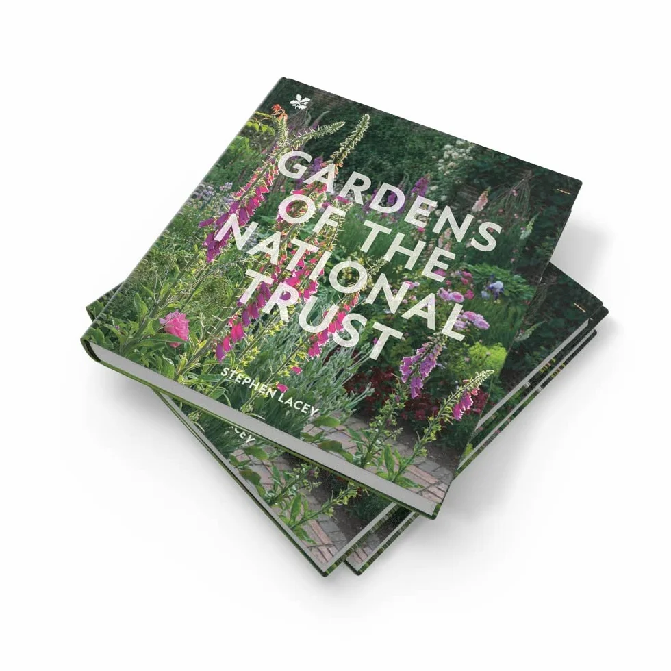 Gardens of the National Trust: An inspiring and illuminating guide to the hundreds of outstanding gardens in the National Trust’s care.