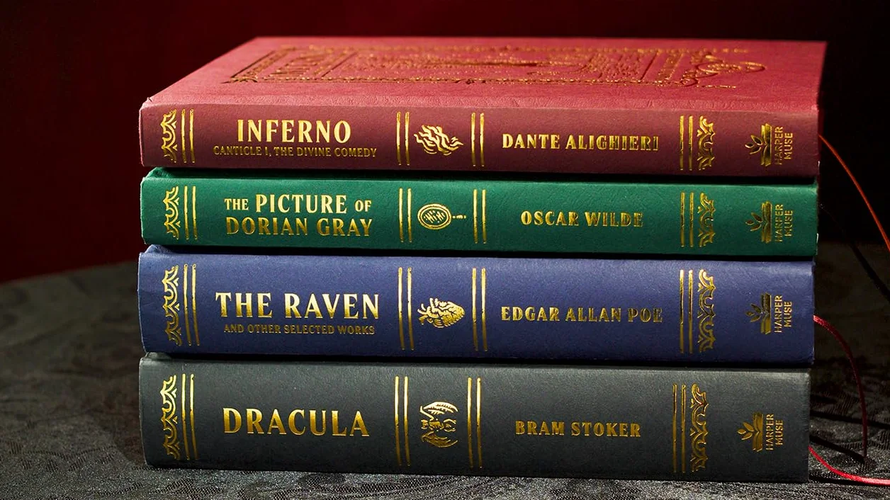 The Picture of Dorian Gray (the Gothic Chronicles Collection)