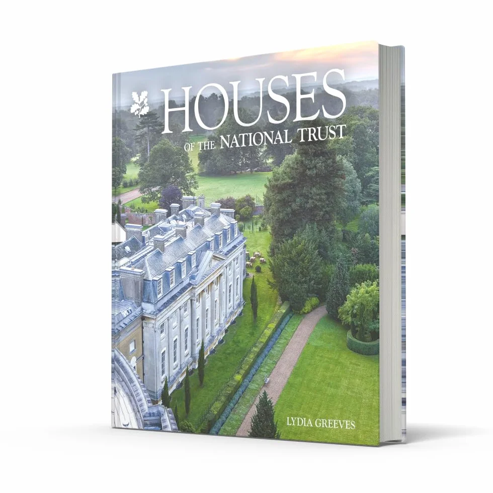 Houses of the National Trust: The history and heritage of homes and buildings from the National Trust