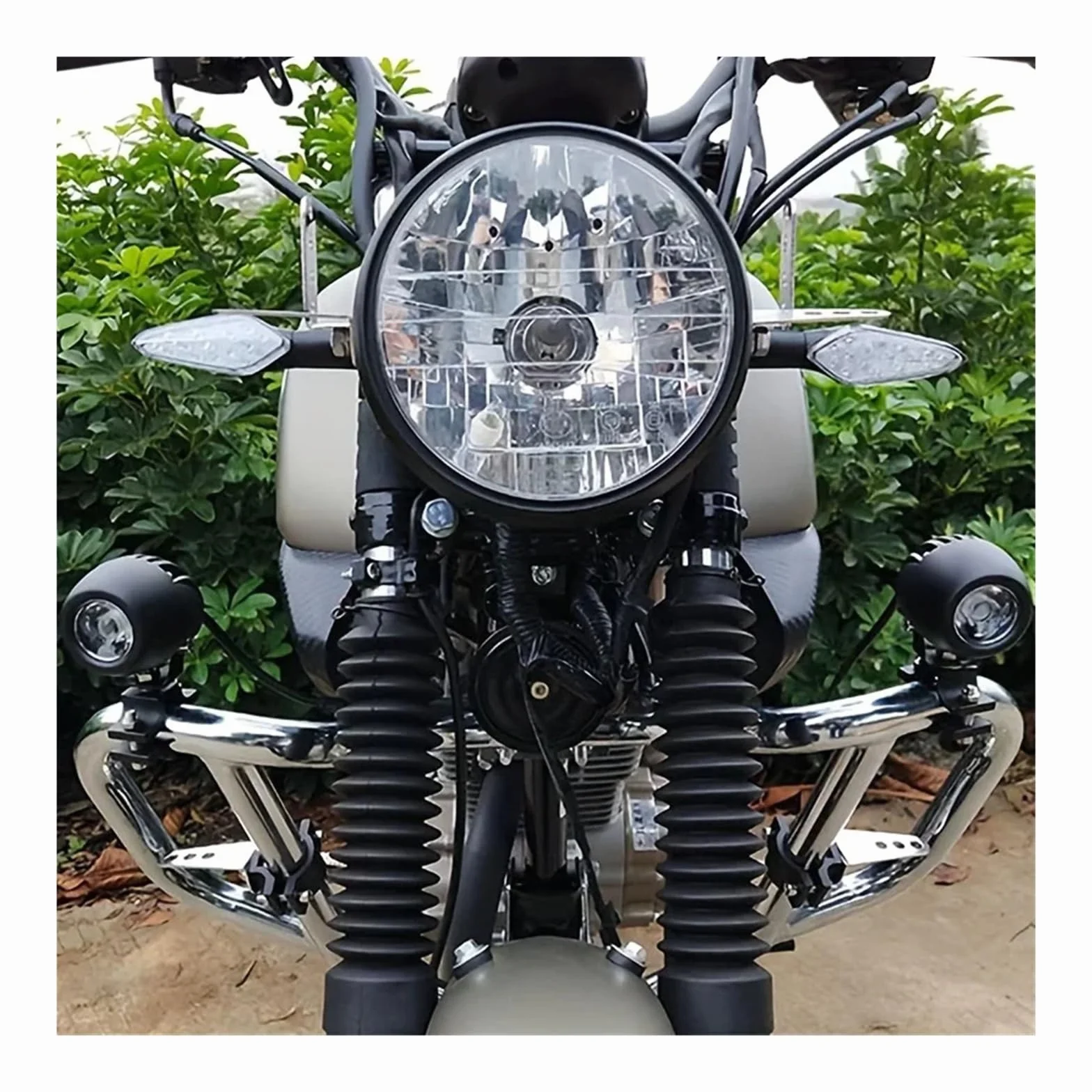 Universal Motorcycle Bull Bar Mount Bracket Headlight Spotlights Clamp Offroad Tube Mounting Holder 22-32mm Black 2PCS