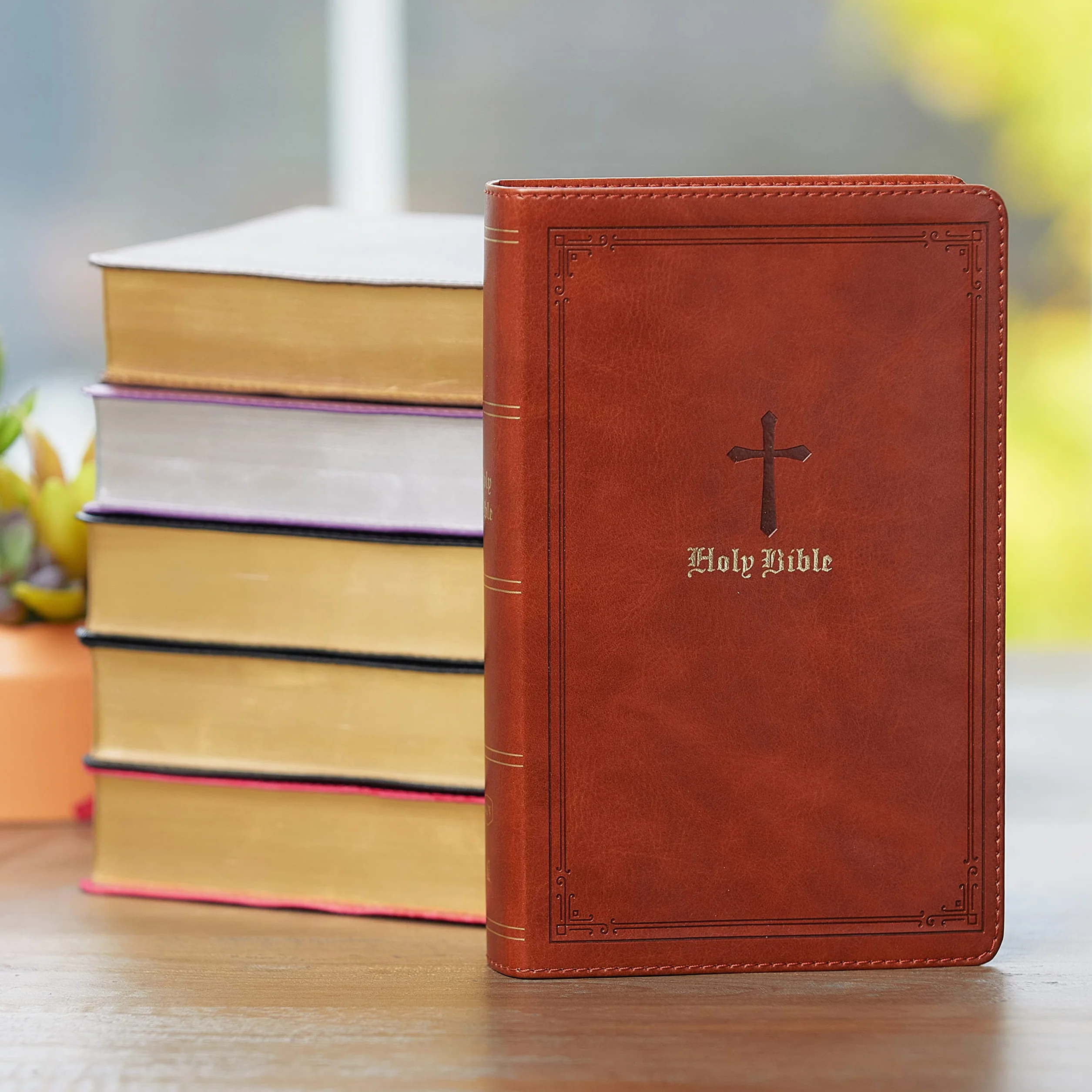 KJV Holy Bible: Large Print Single-Column with 43,000 End-Of-Verse Cross References, Brown Leathersoft, Personal Size, Red Letter, Comfort Print: King James Version: Holy Bible, King James Version