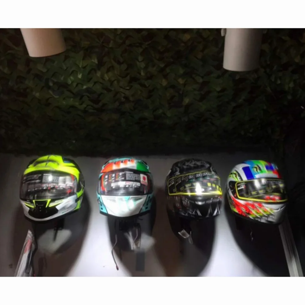 Stojak na kask motocyklowy, uchwyt ścienny czarny