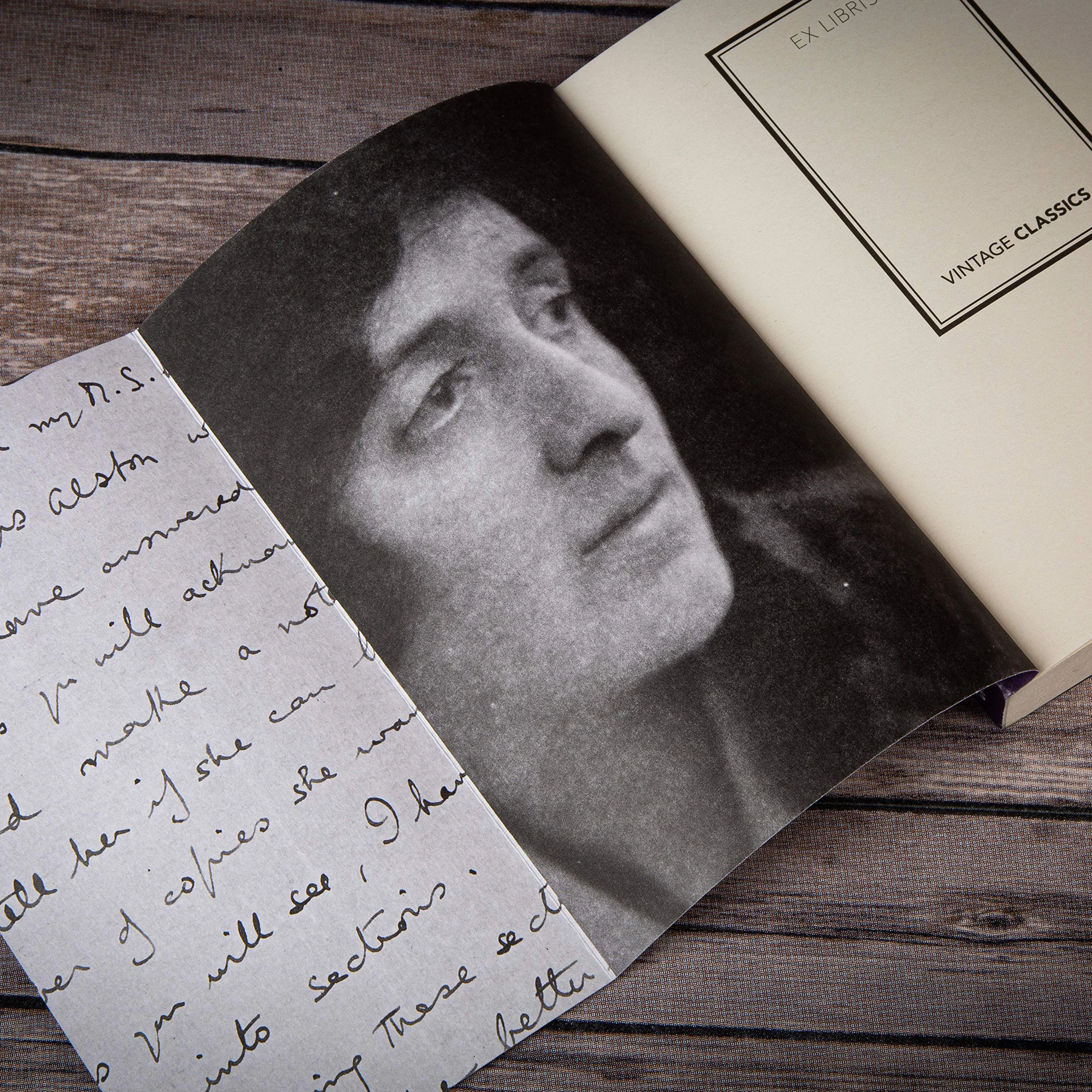 Virginia Woolf and Vita Sackville-West: Love Letters