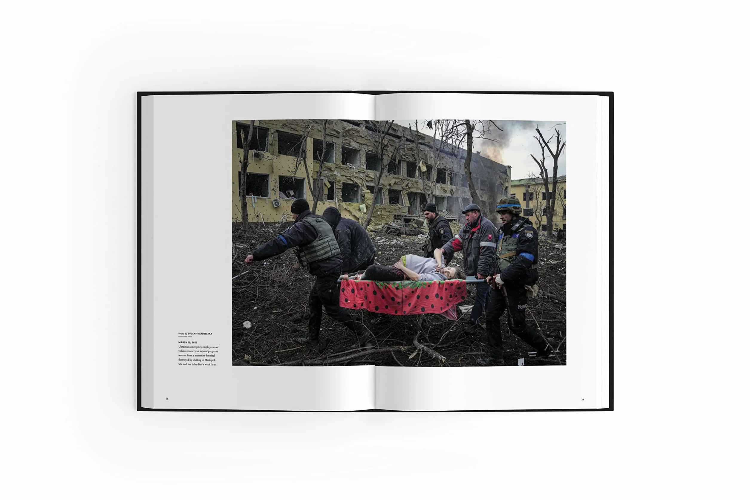 Relentless Courage: Ukraine and the World at War