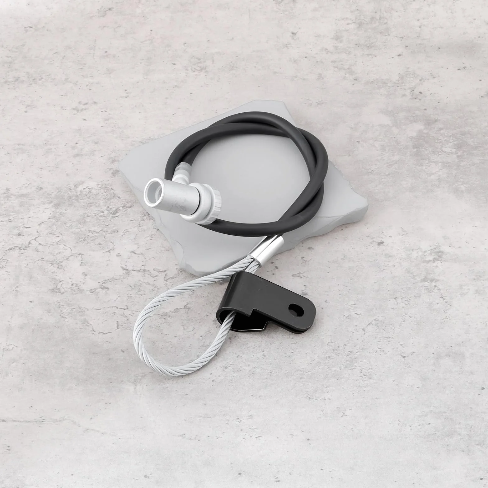 Kabel zwalniający bagażnik koła zapasowego 2185433 kompatybilny z Ford Transit Mk8 Mk9