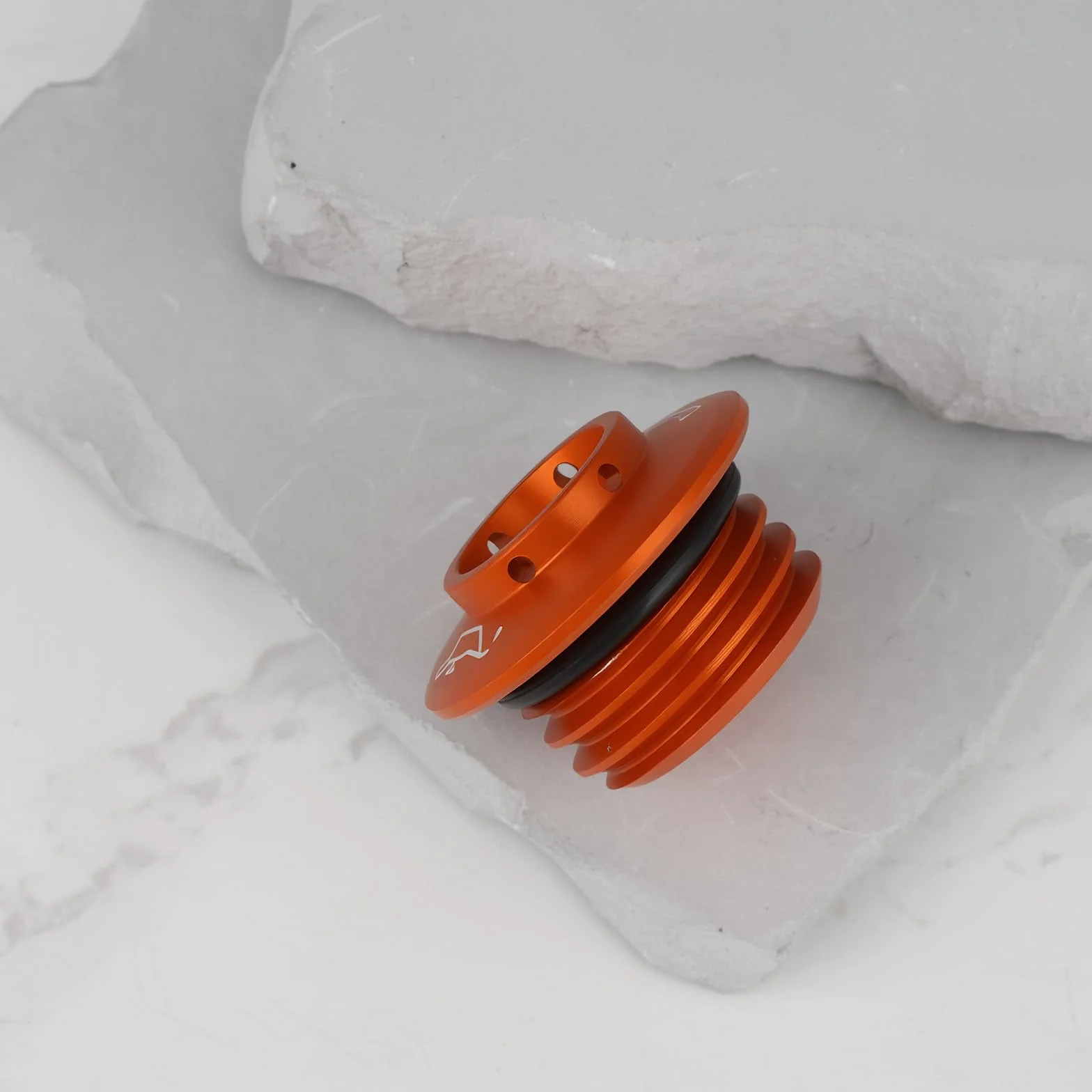 Korek wlewu oleju M24x3 CNC aluminiowa wtyczka kompatybilna z KTM 690 SMC R Enduro Duke 790 890 1290 Super Duke R GT